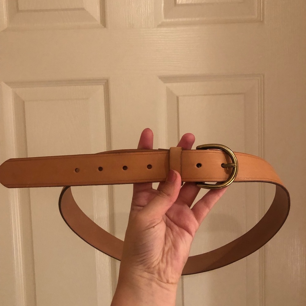 Madewell “Nude” leather belt w/ gold hardware